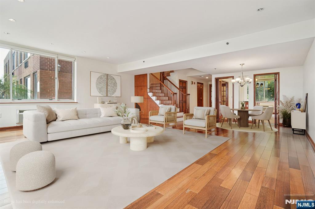 100 Old Palisade Road PL16