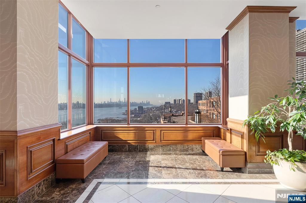 100 Old Palisade Road PL16