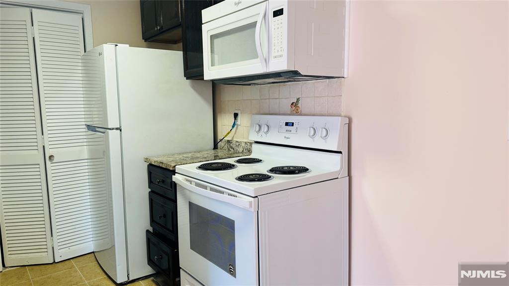 2427C WASHINGTON Avenue C