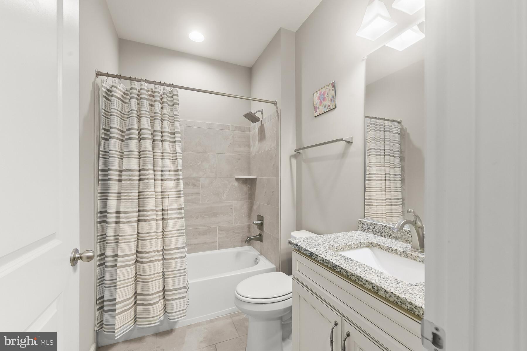 345 Daleview Dr