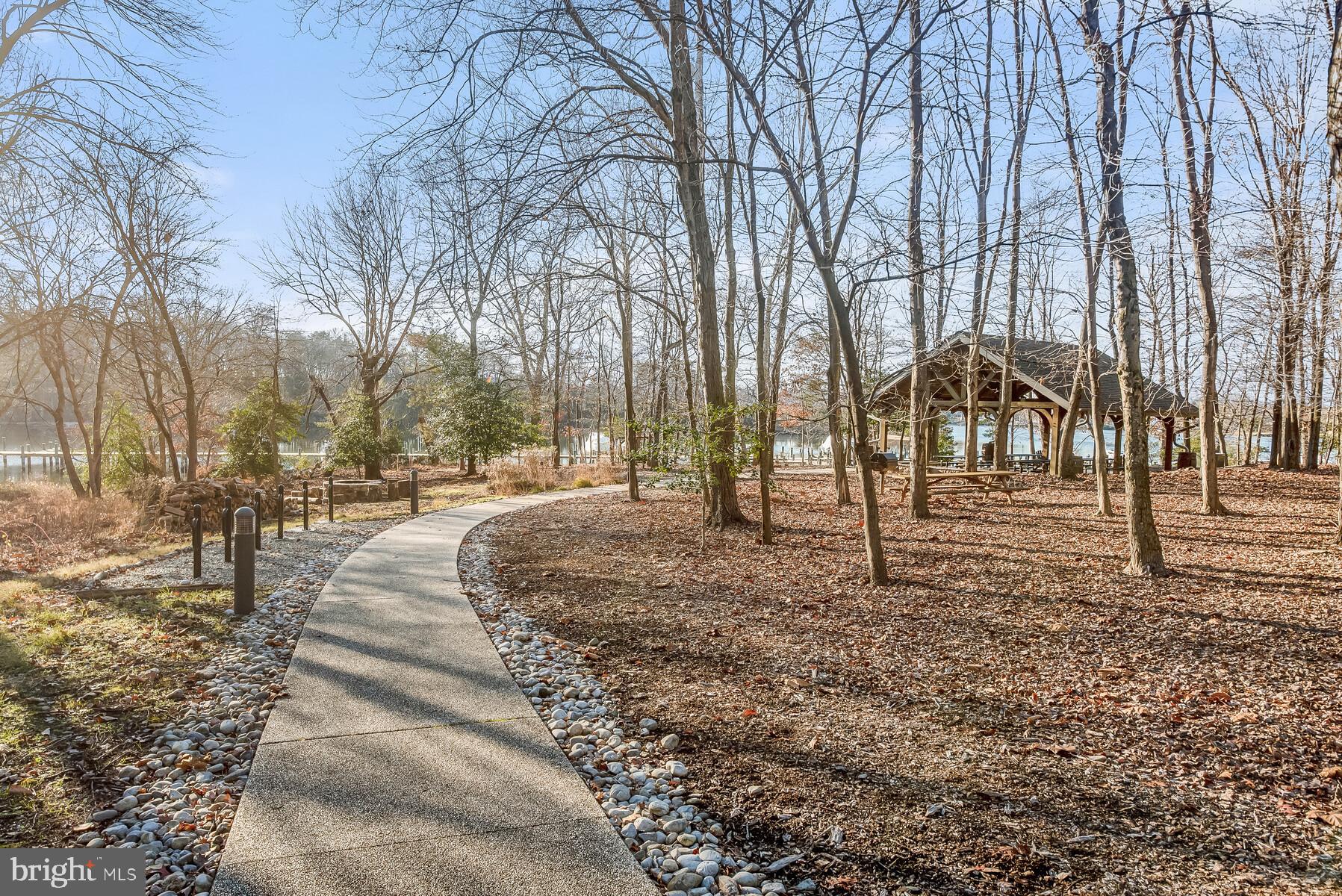 345 Daleview Dr