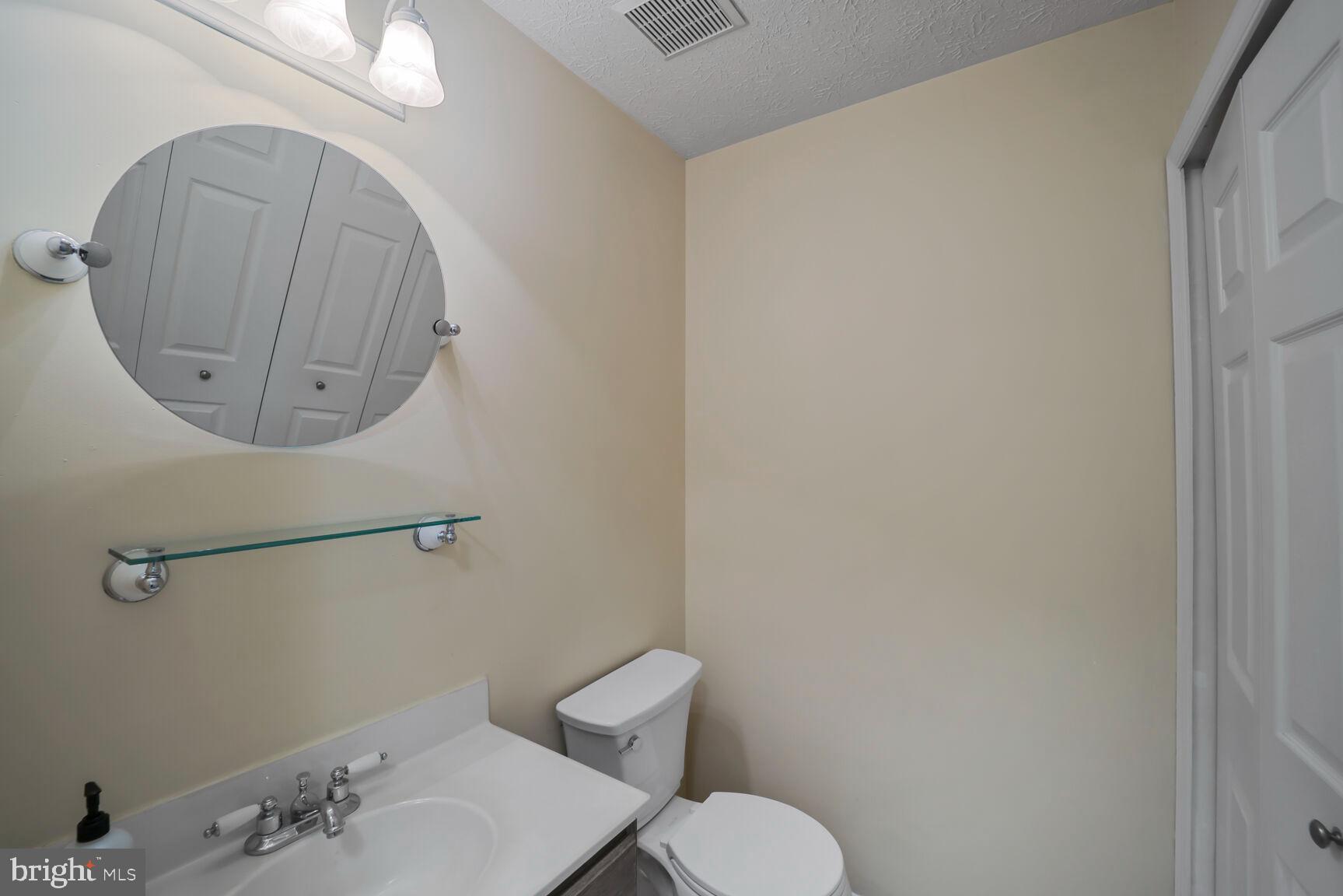 4119 LANCASTER CIRCLE