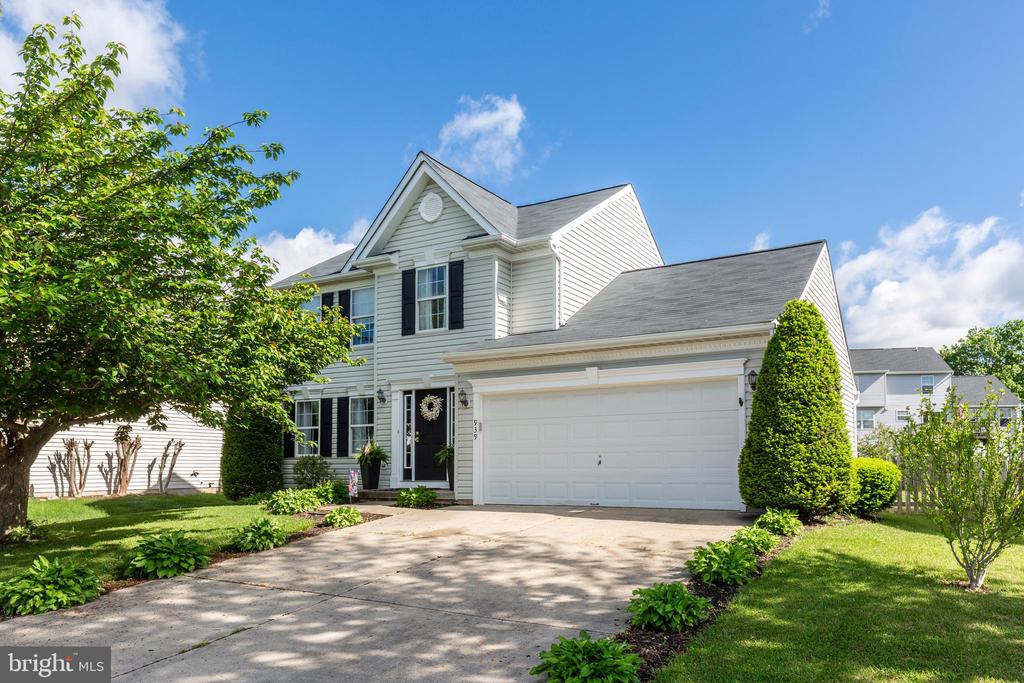 939 GLOUSTER CIRCLE