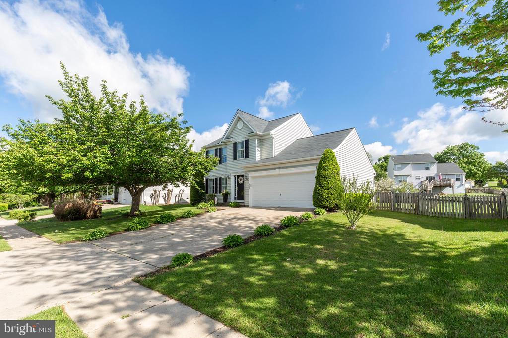 939 GLOUSTER CIRCLE