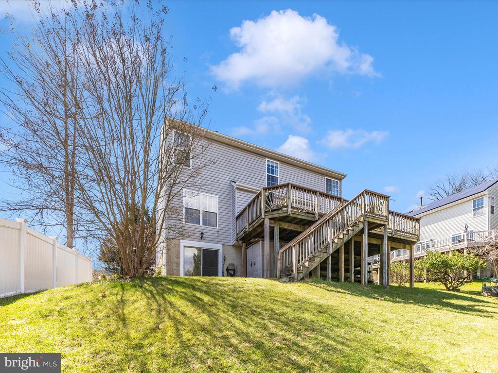 6524 ELDERBERRY COURT
