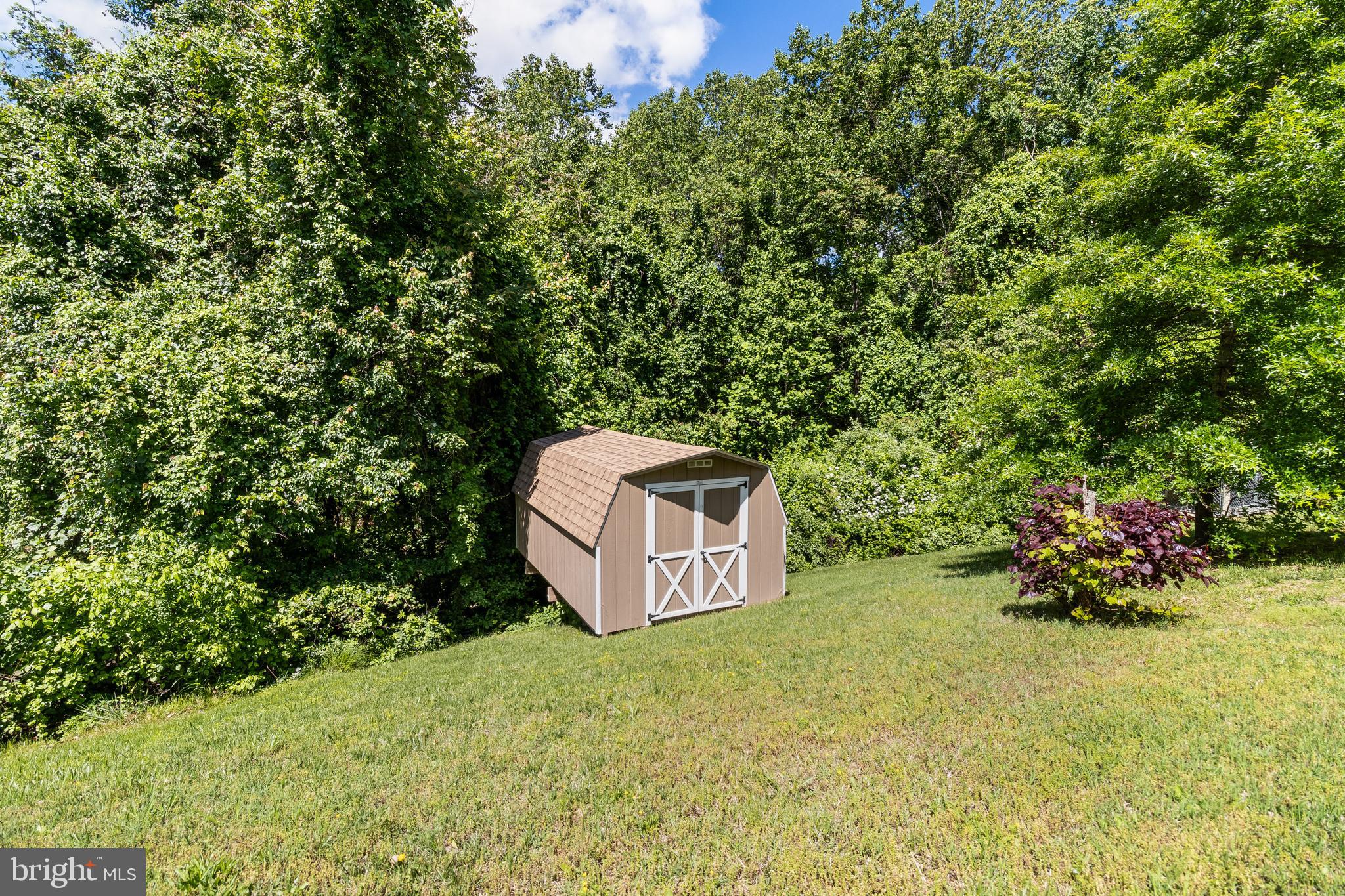 12221 HILLANTRAE DRIVE