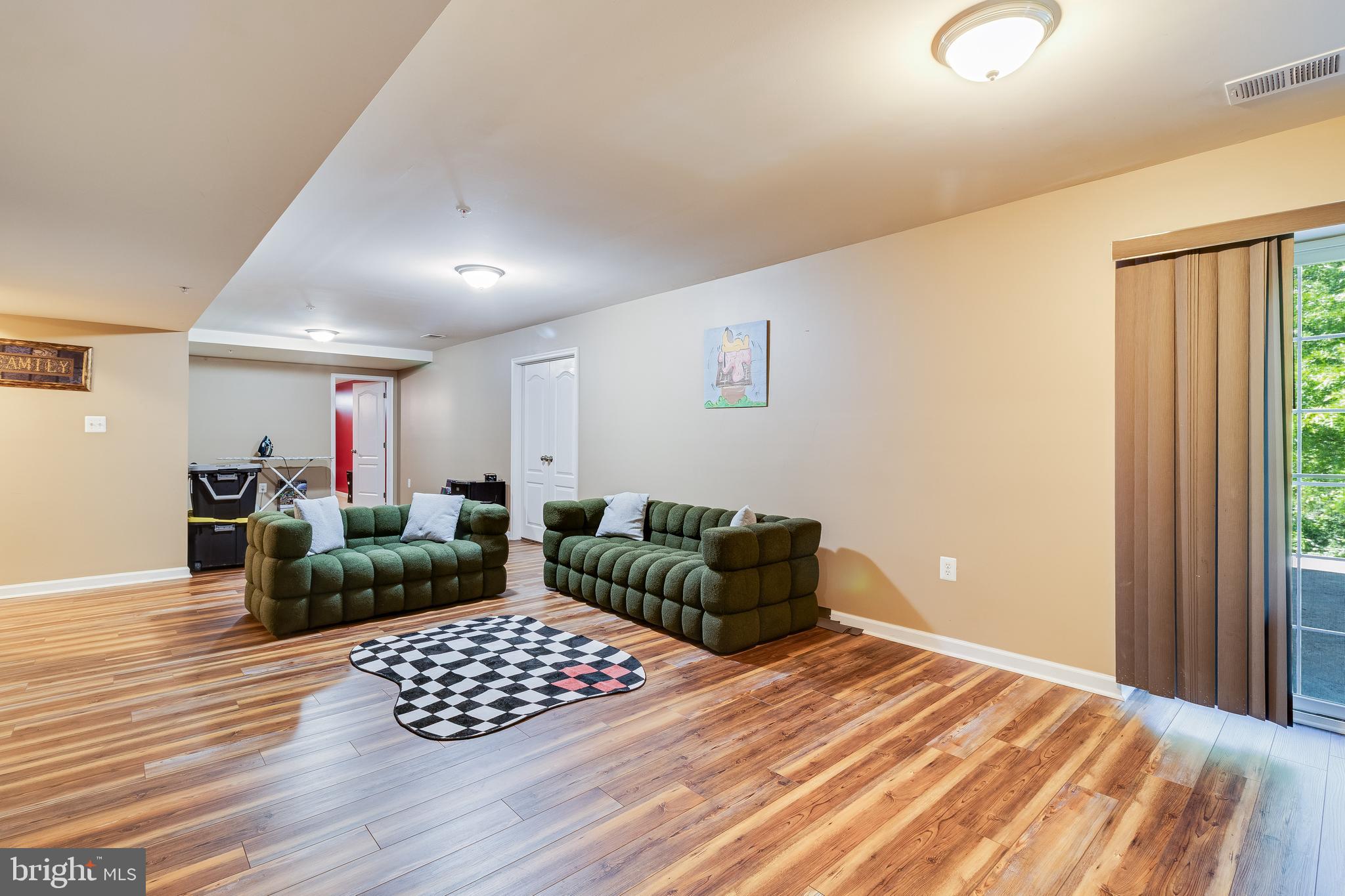 12221 HILLANTRAE DRIVE