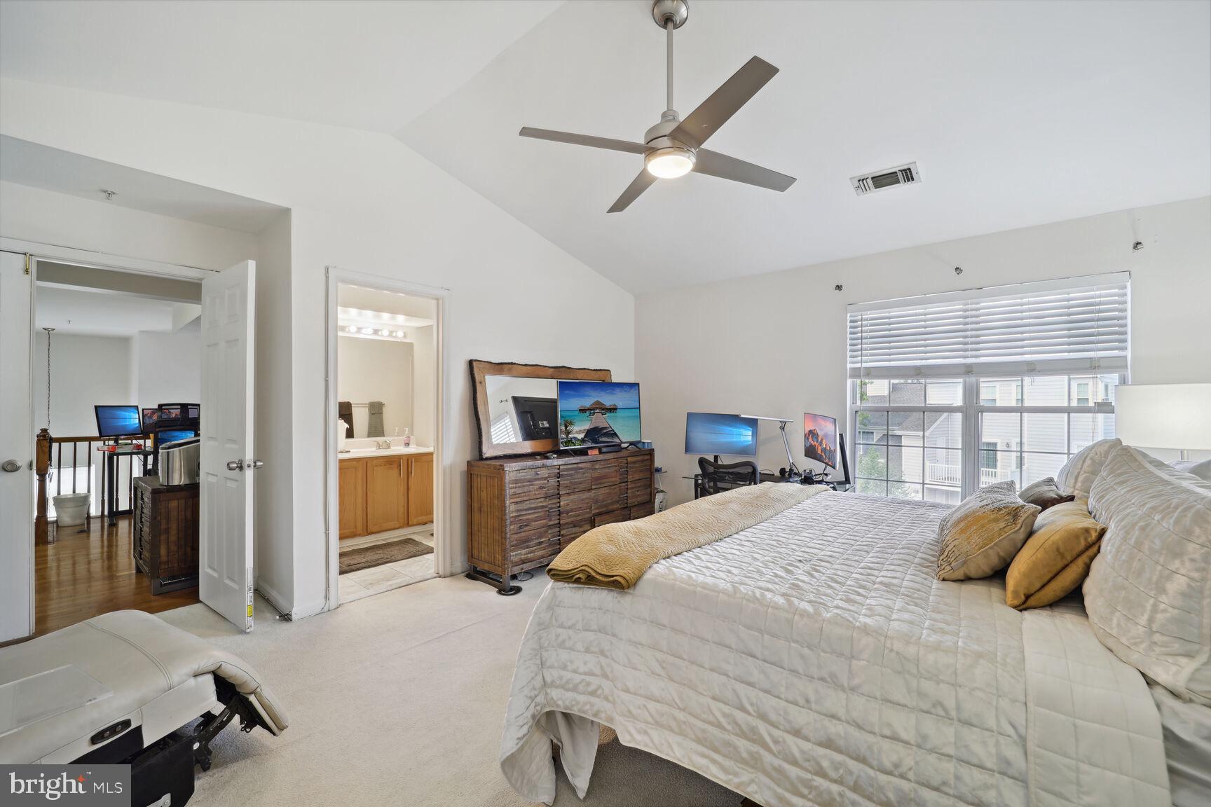 13814 KING FREDERICK WAY 105