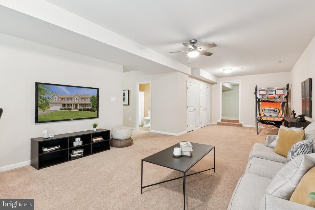 5802 ROCKY TRAIL WAY