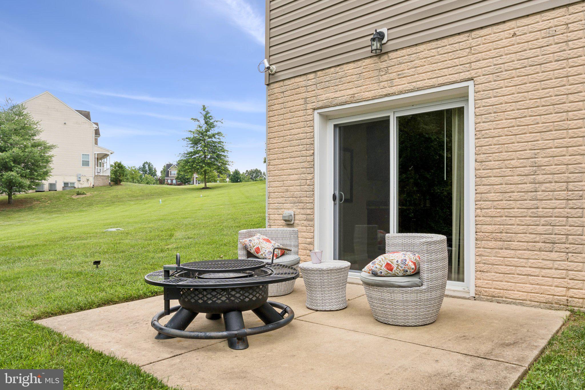 5802 ROCKY TRAIL WAY