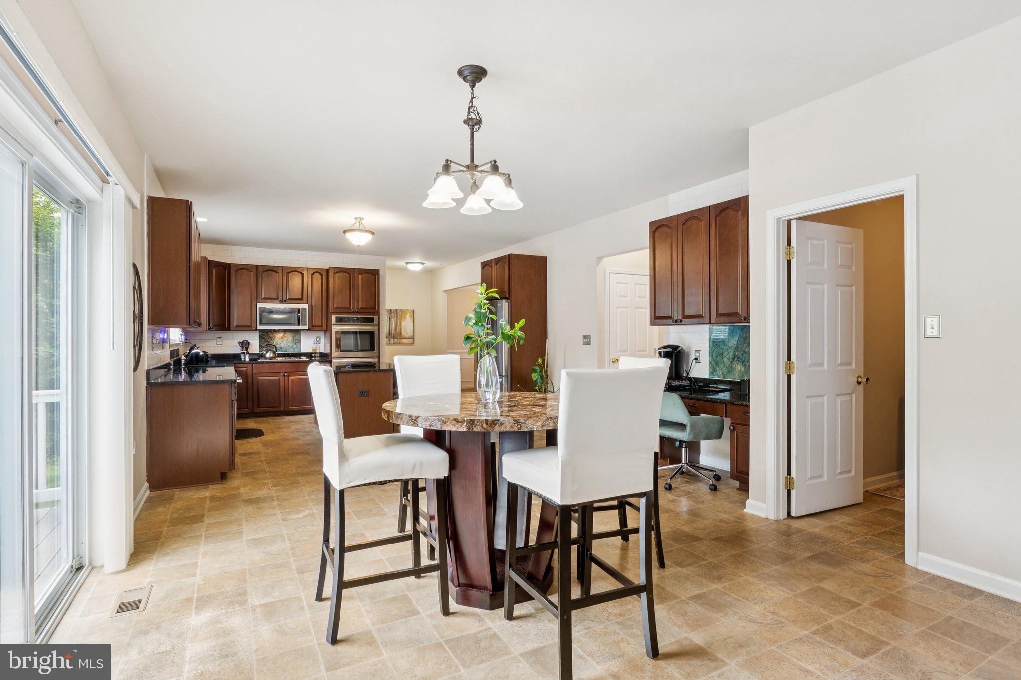 5802 ROCKY TRAIL WAY