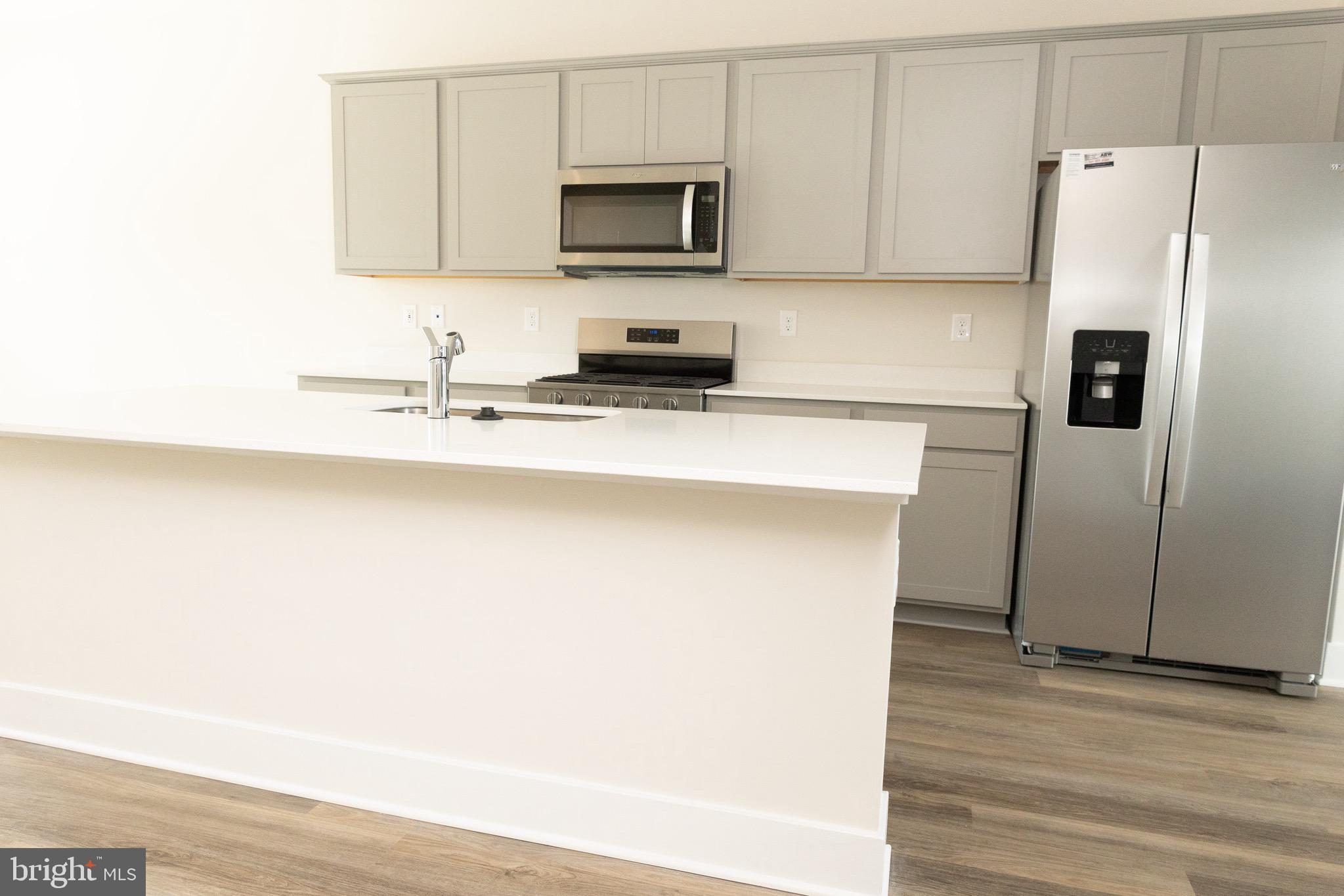 10630 MERIDAN HILL WAY