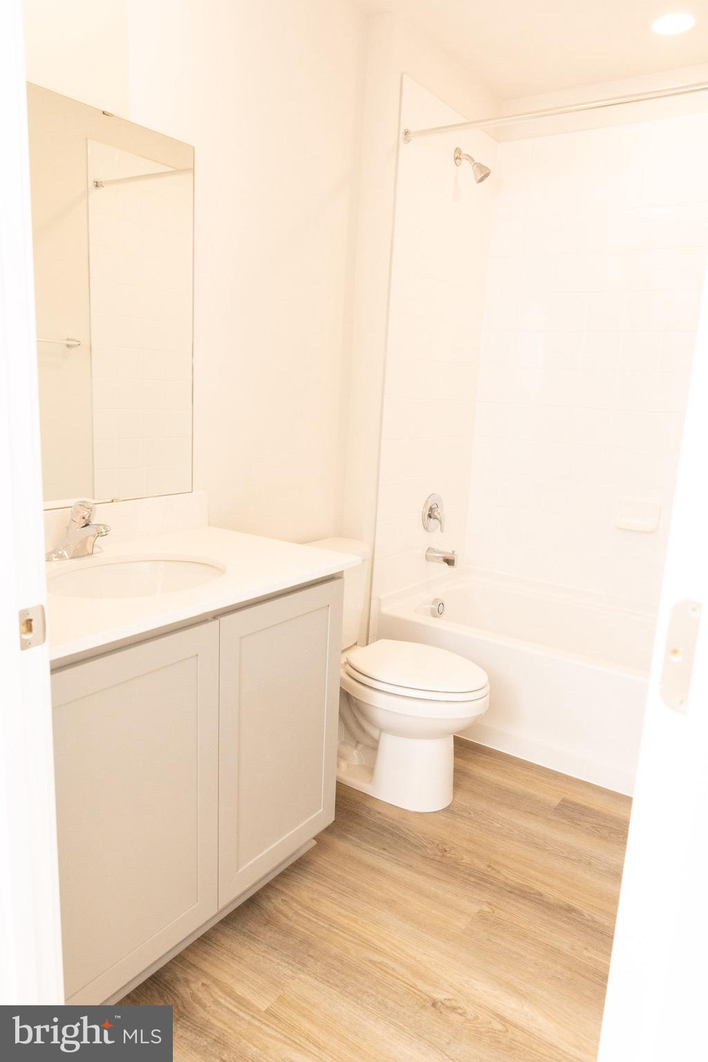 10630 MERIDAN HILL WAY