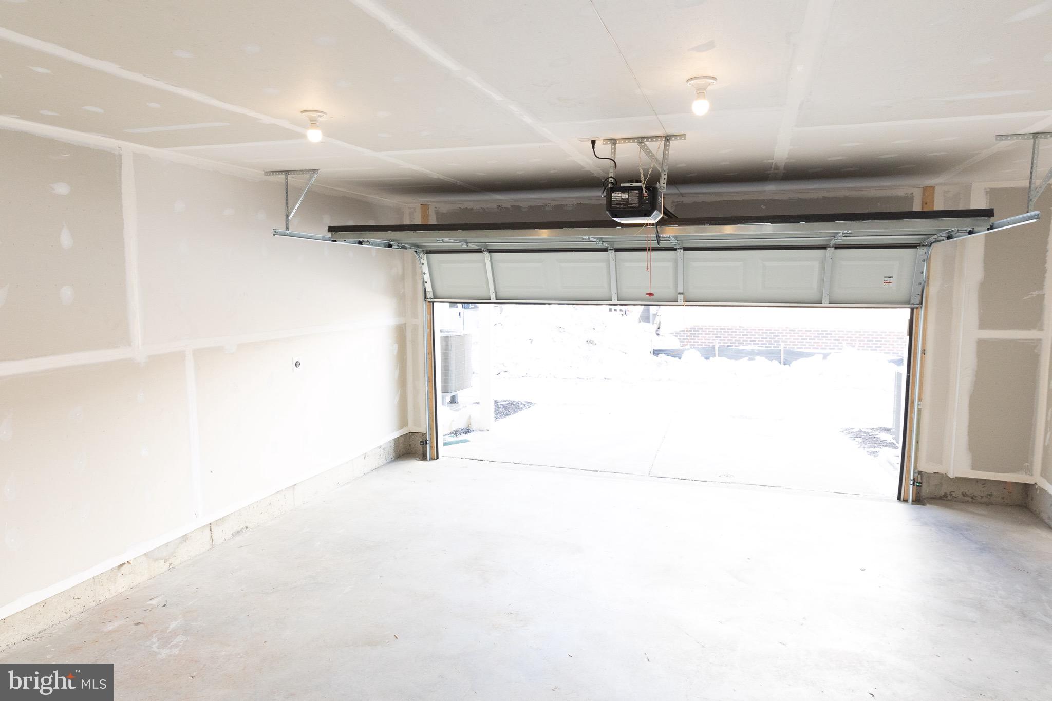 10630 MERIDAN HILL WAY