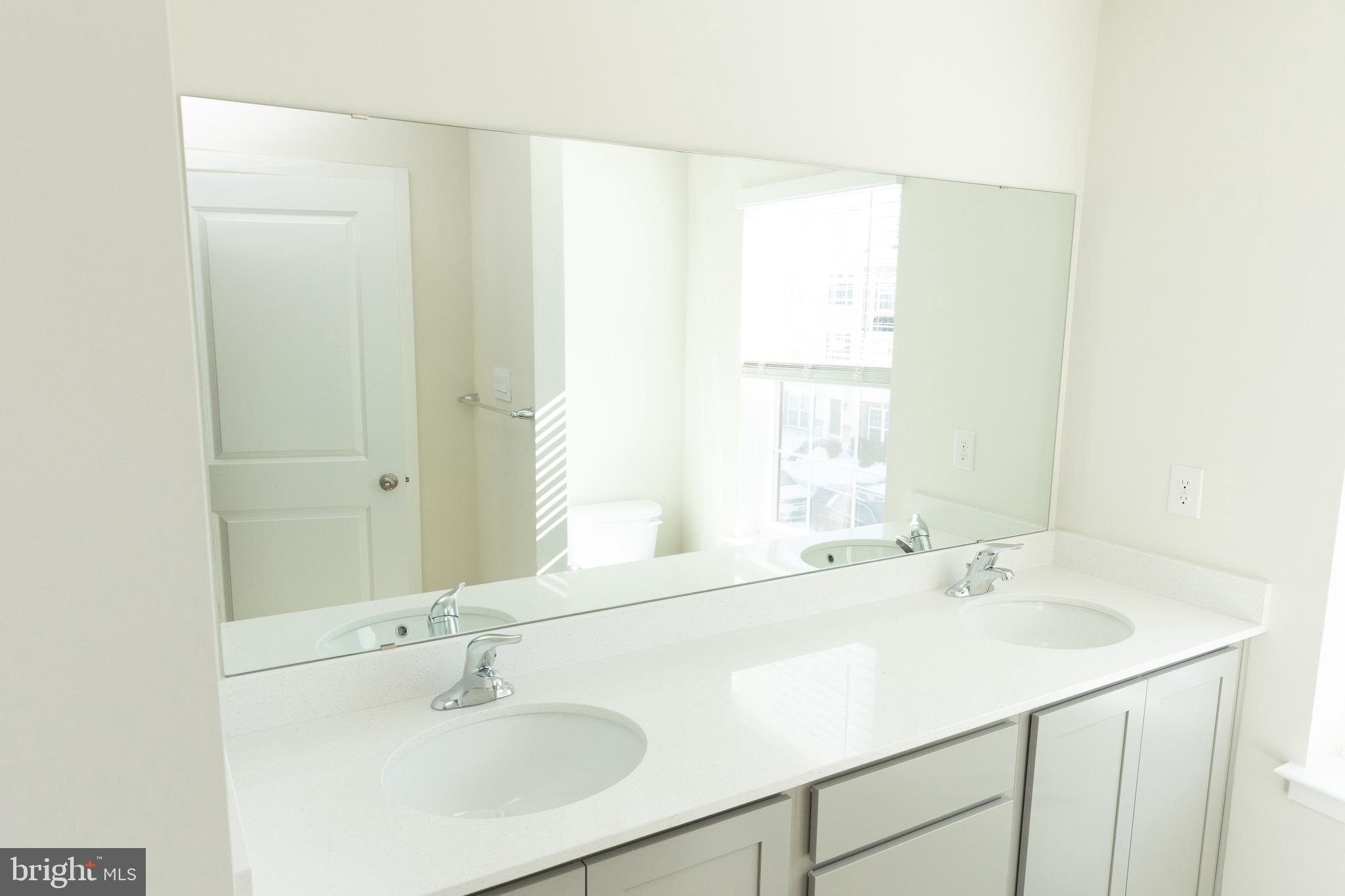 10630 MERIDAN HILL WAY