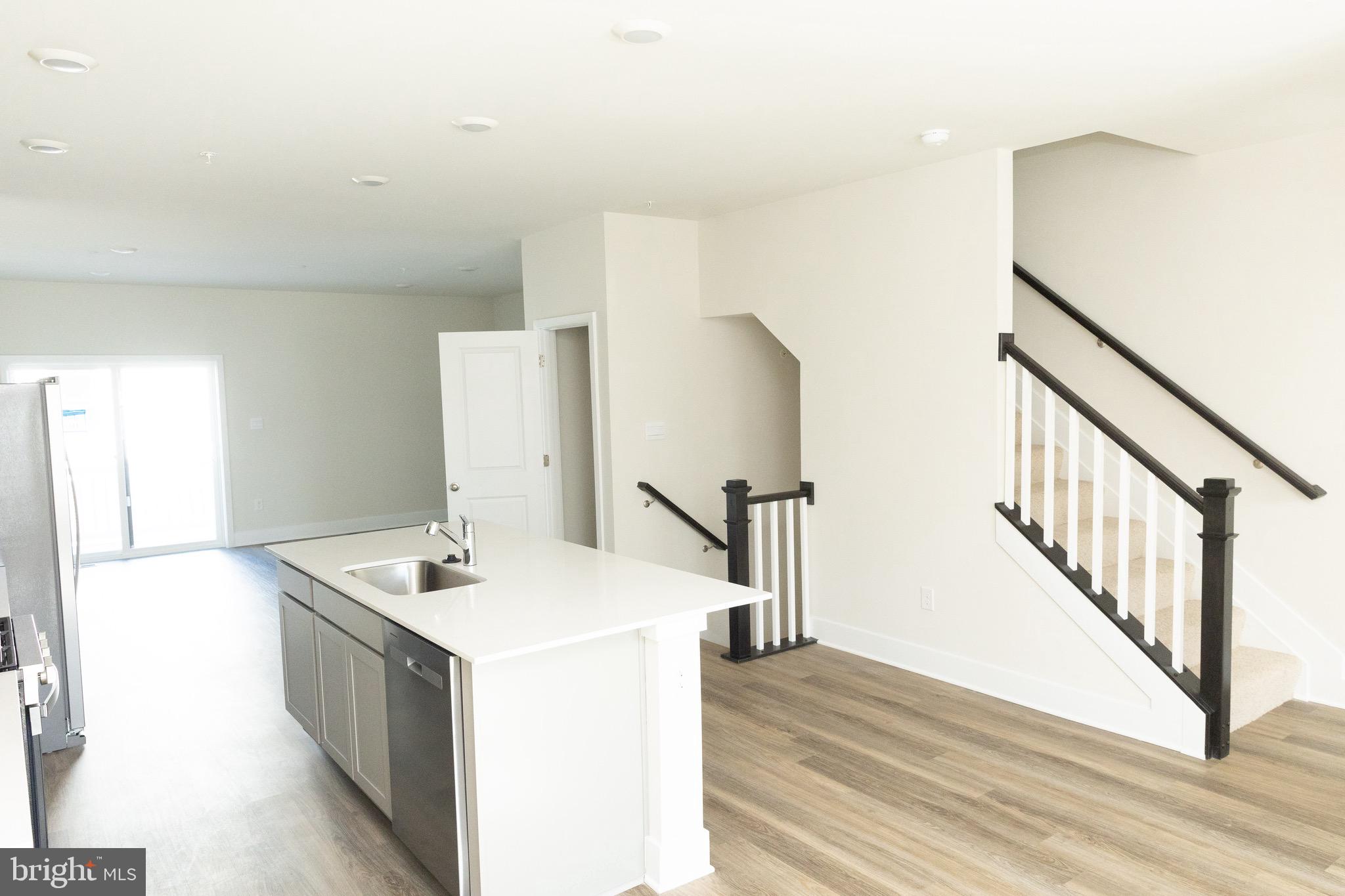 10630 MERIDAN HILL WAY