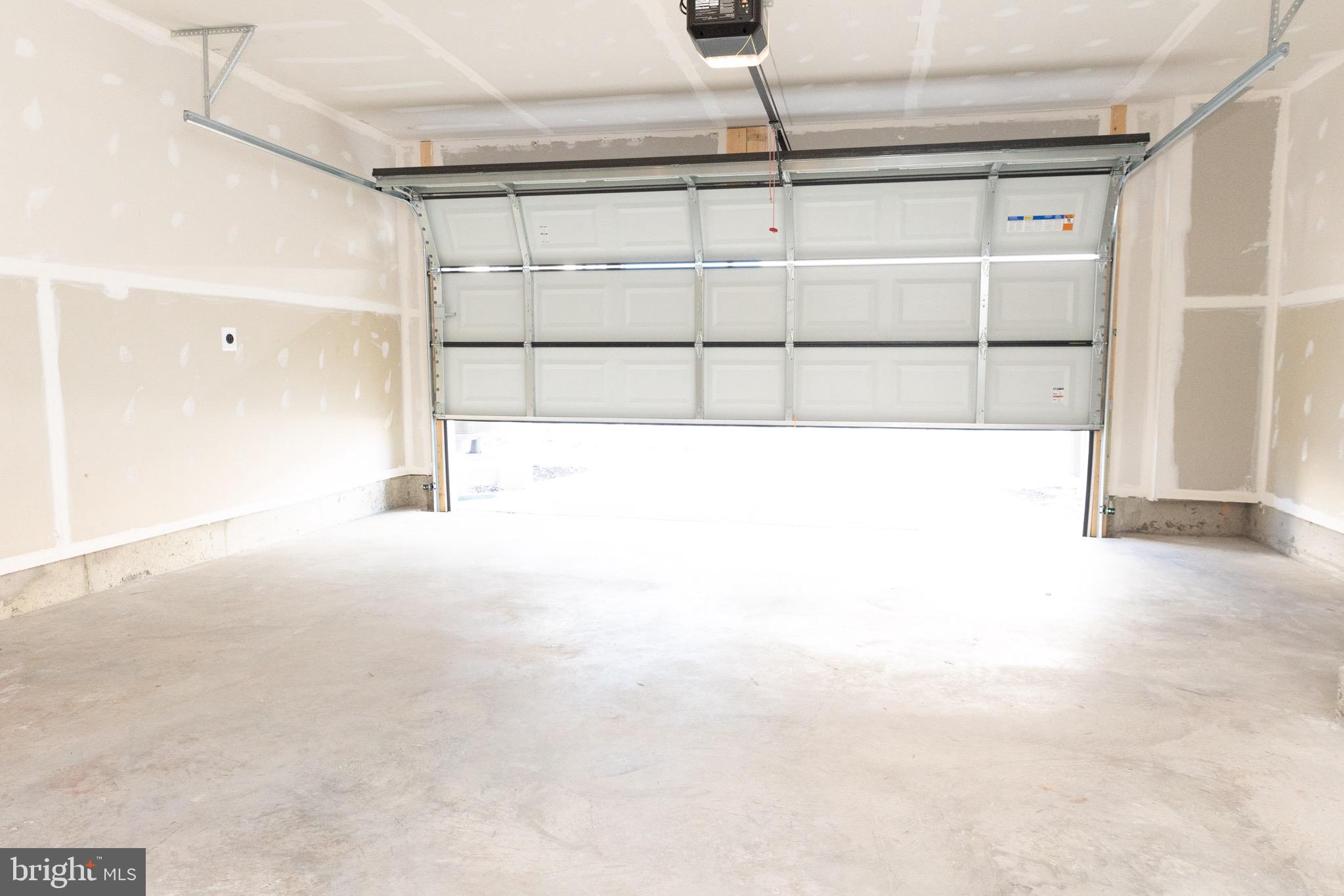 10630 MERIDAN HILL WAY