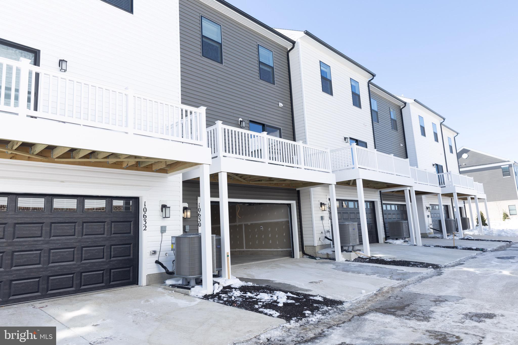 10630 MERIDAN HILL WAY