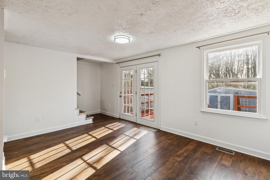 20801 HARLEQUIN LANE