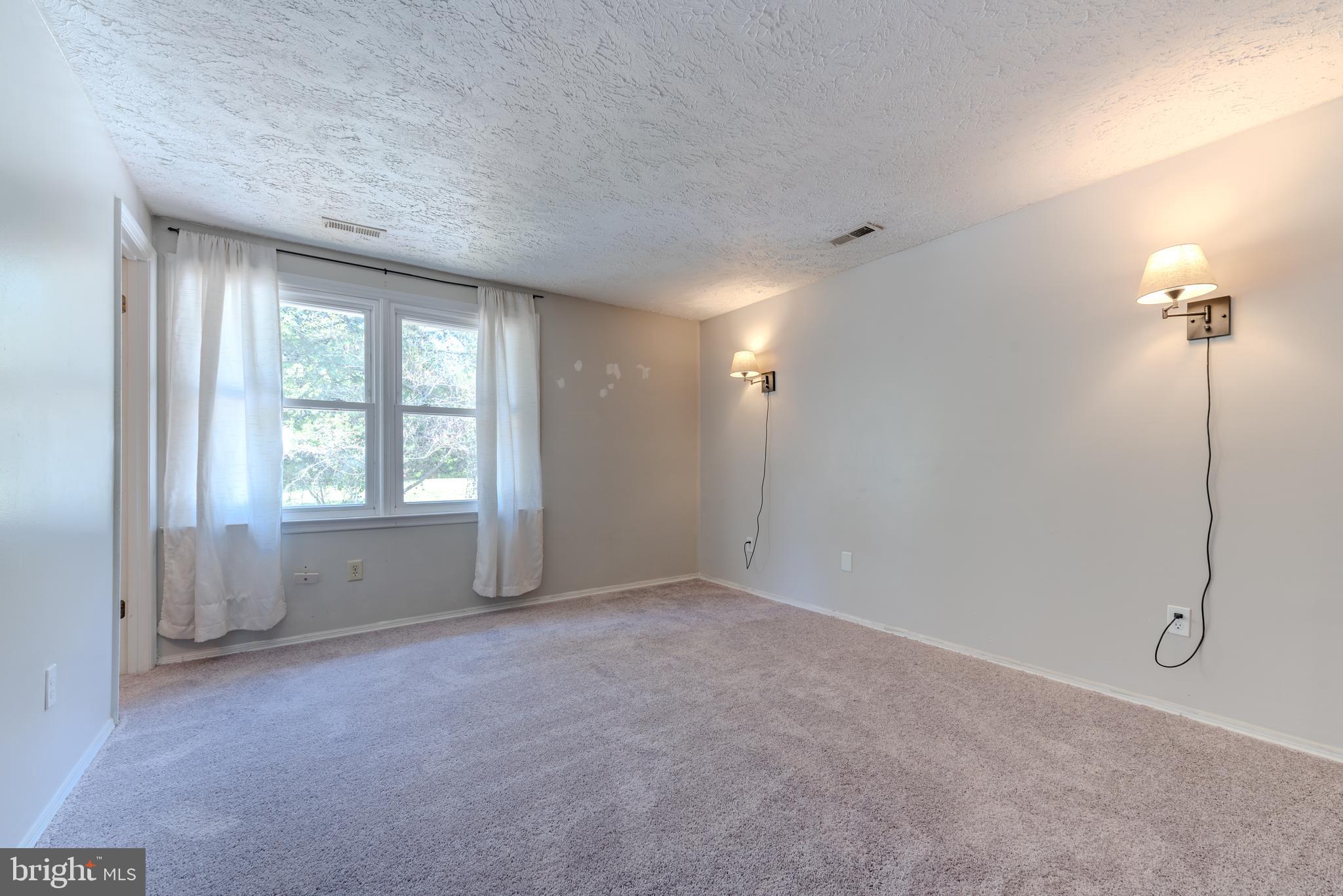 20835 HARLEQUIN LANE