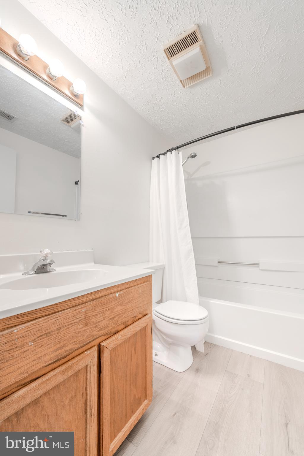 20835 HARLEQUIN LANE
