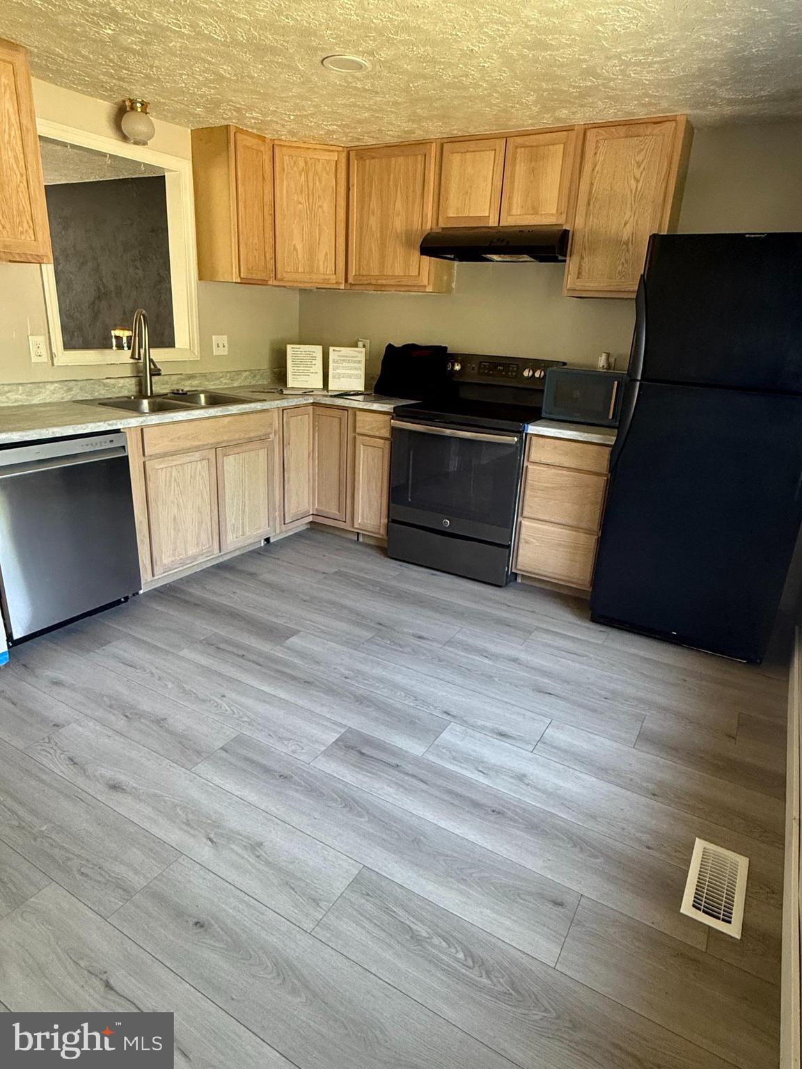 20835 HARLEQUIN LANE