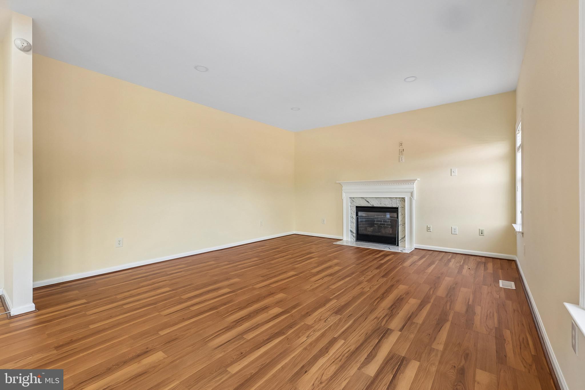 18122 SAMUEL CIRCLE