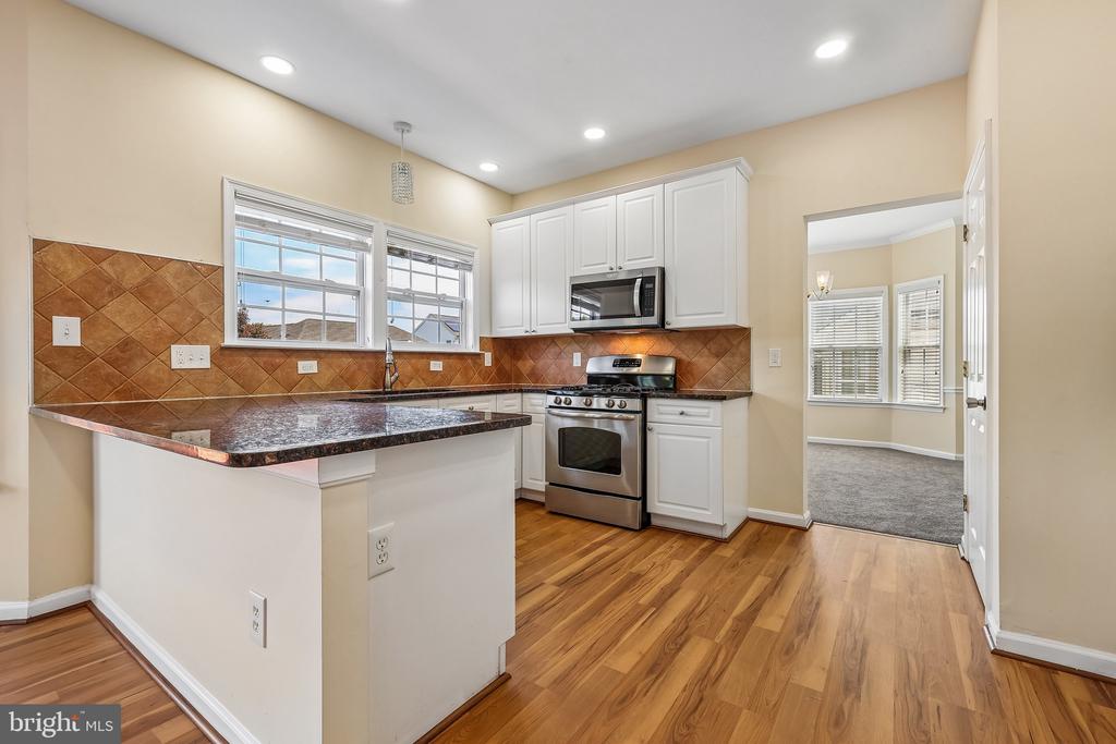 18122 SAMUEL CIRCLE