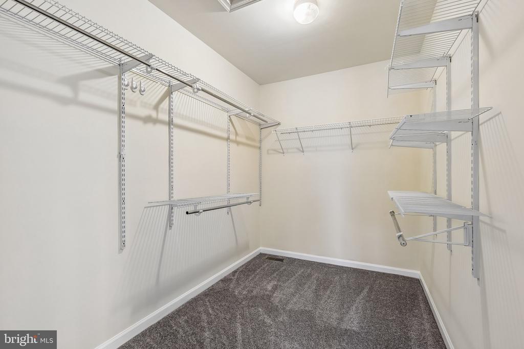18122 SAMUEL CIRCLE