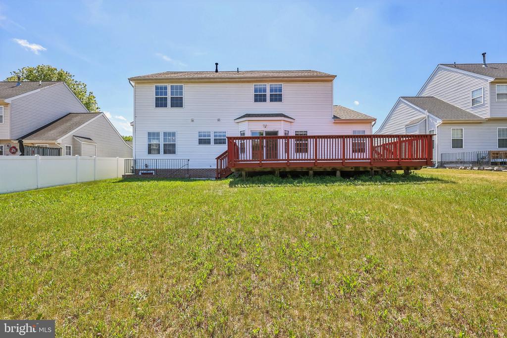 18122 SAMUEL CIRCLE