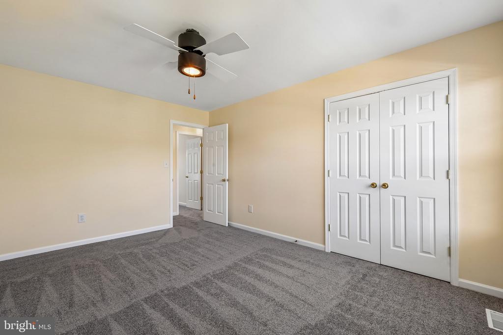 18122 SAMUEL CIRCLE