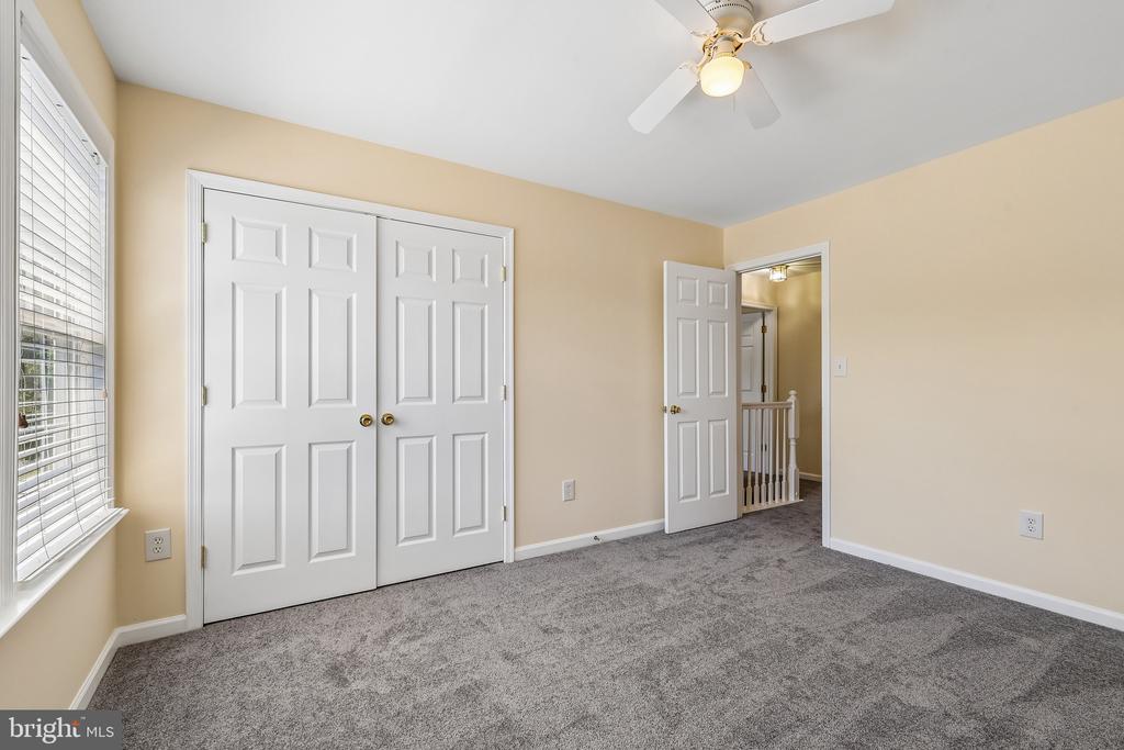 18122 SAMUEL CIRCLE