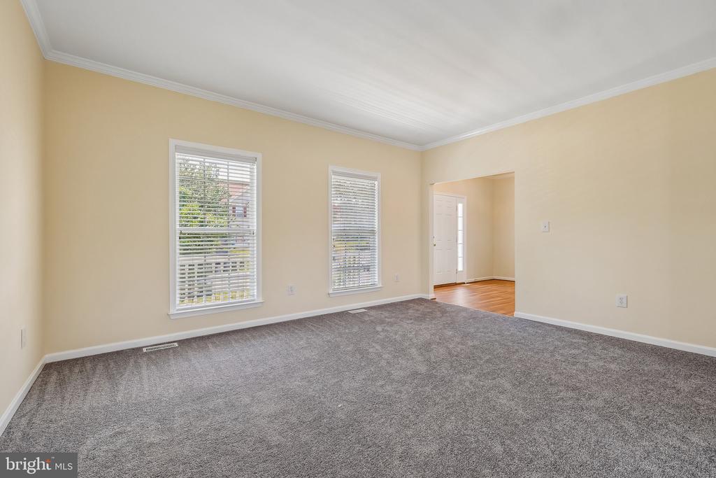 18122 SAMUEL CIRCLE