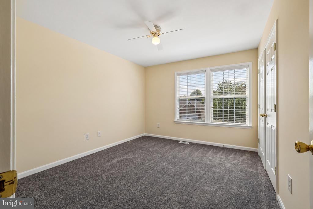 18122 SAMUEL CIRCLE