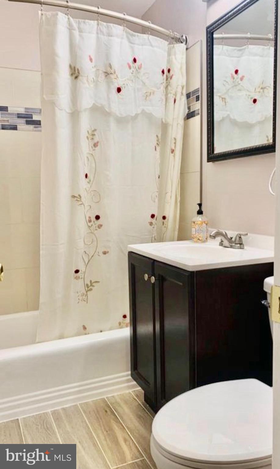 750 S DICKERSON STREET 213