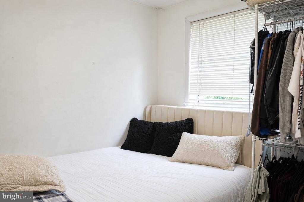 750 S DICKERSON STREET Unit: 402