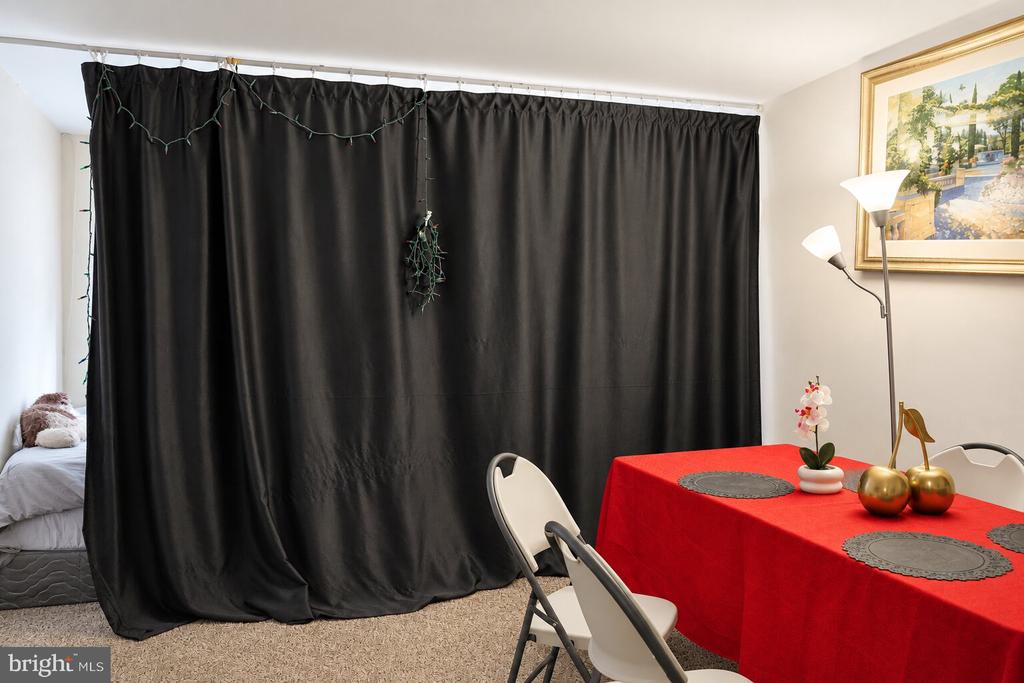 750 S DICKERSON STREET Unit: 402