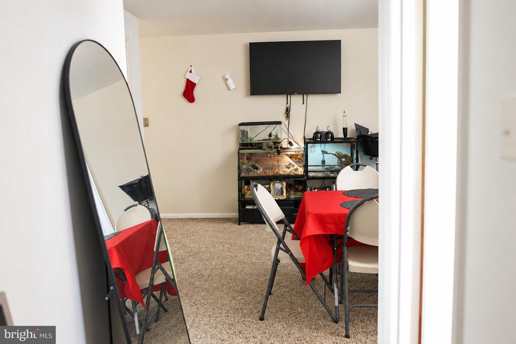 750 S DICKERSON STREET Unit: 402
