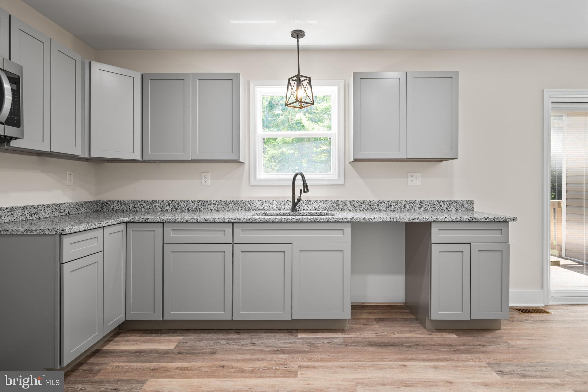 27122 SLASH PINE CIRCLE