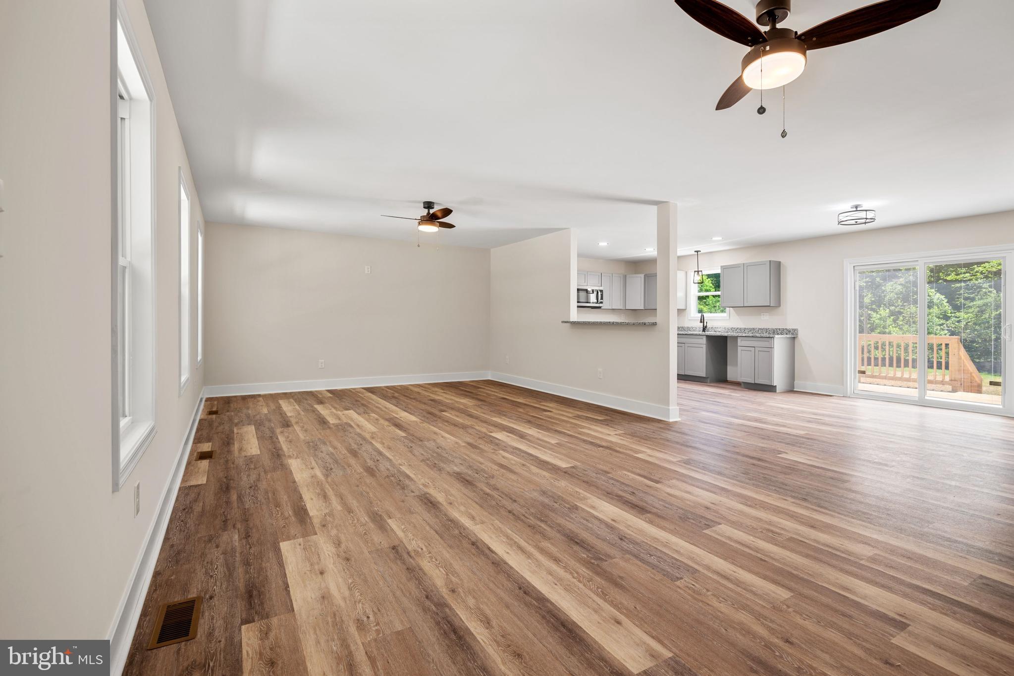 27122 SLASH PINE CIRCLE