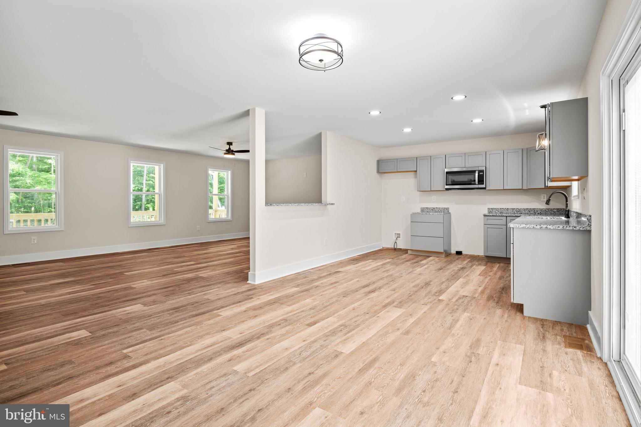 27122 SLASH PINE CIRCLE