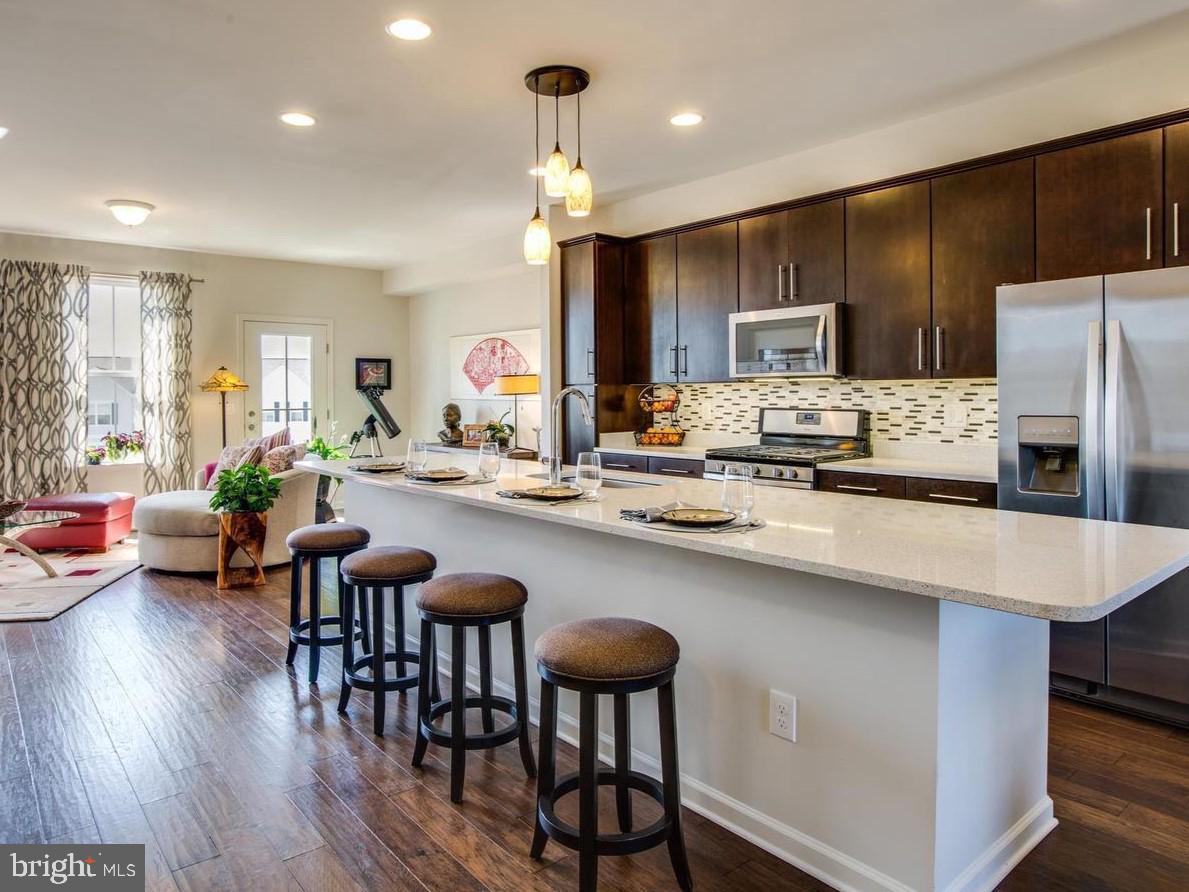 1322 HUDGINS FARM CIRCLE