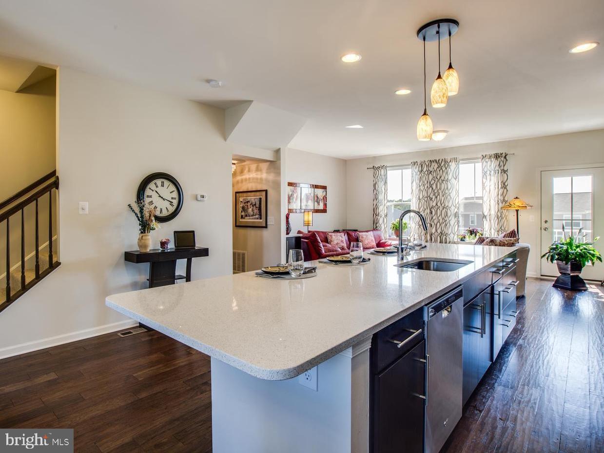 1322 HUDGINS FARM CIRCLE