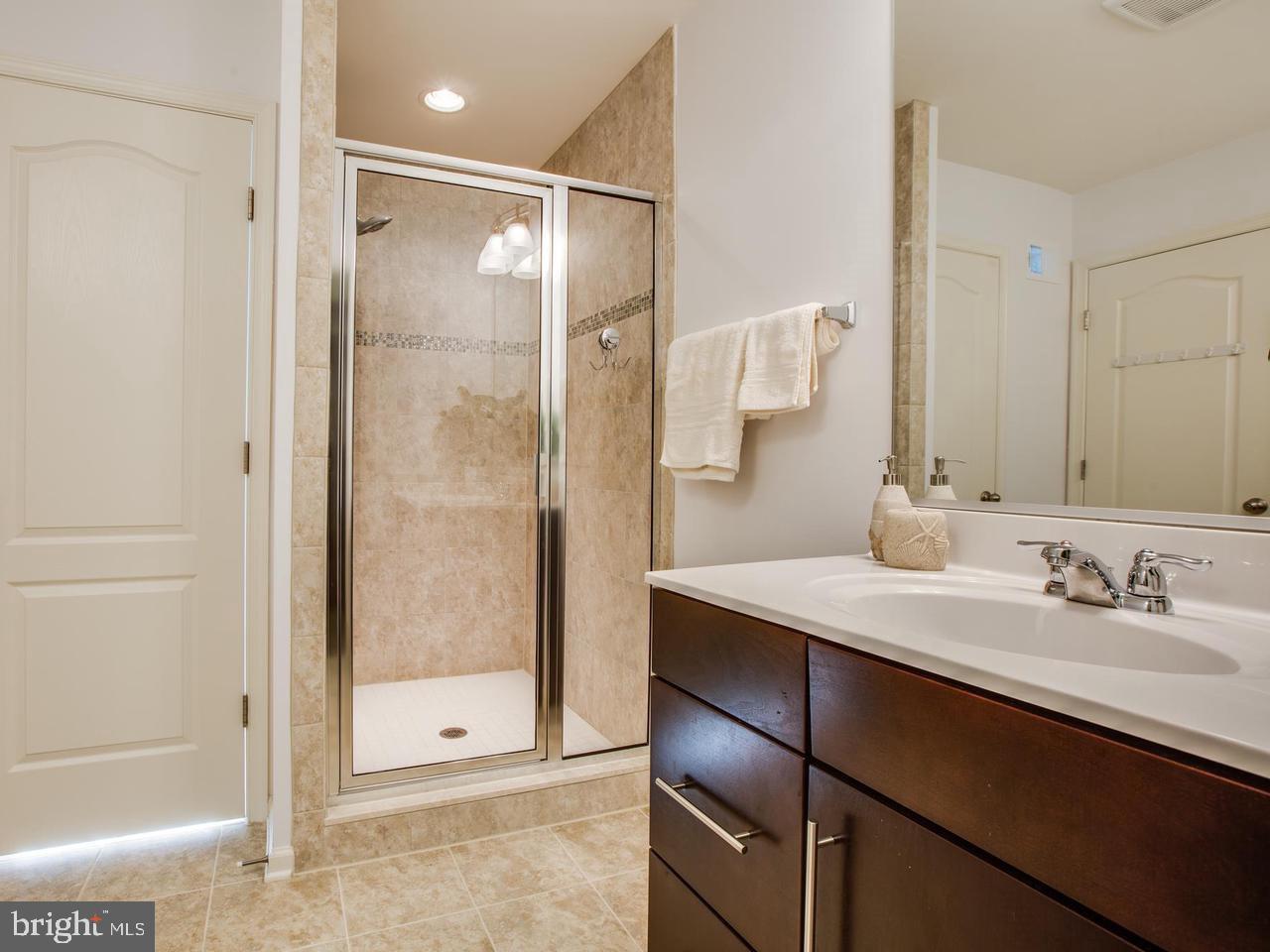 1322 HUDGINS FARM CIRCLE