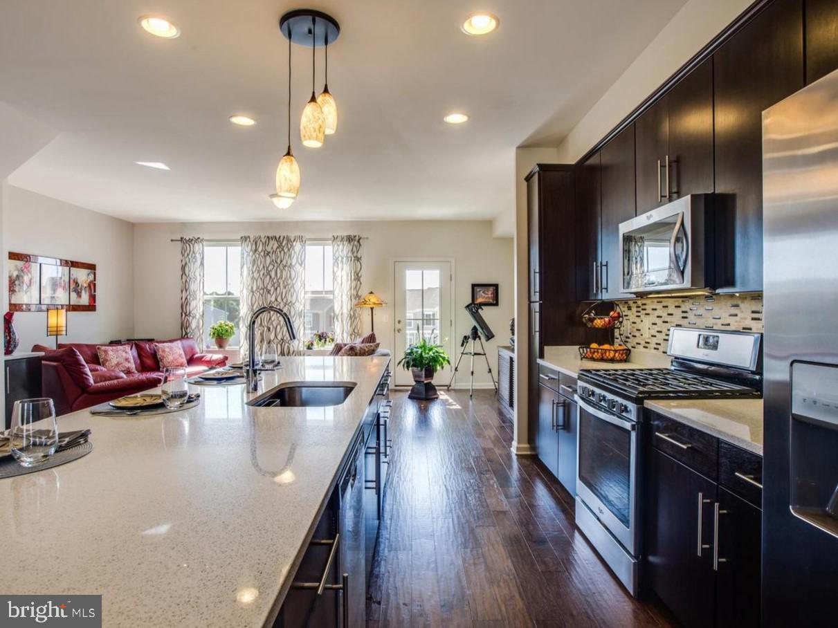 1322 HUDGINS FARM CIRCLE