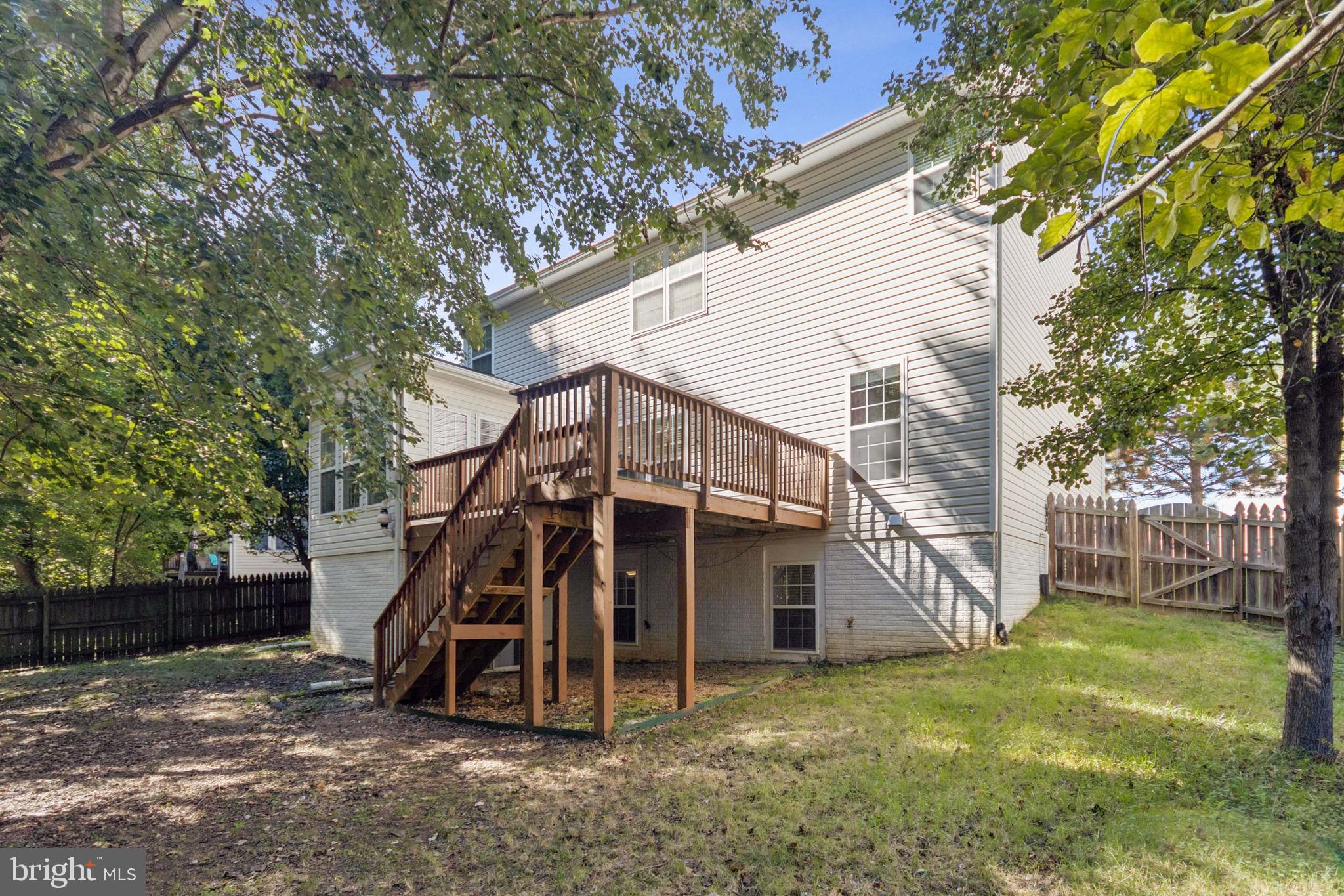 1034 BAKERSFIELD LANE