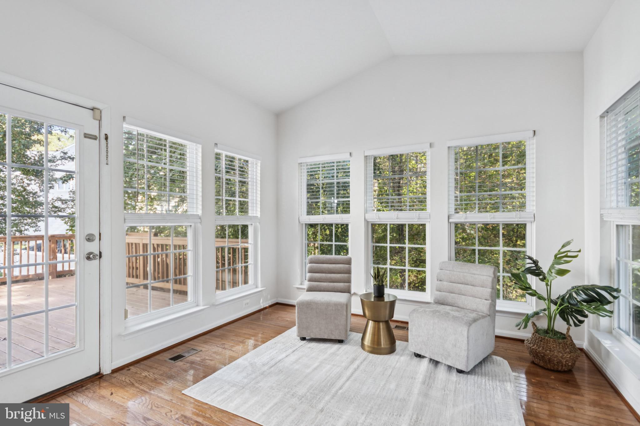 1034 BAKERSFIELD LANE