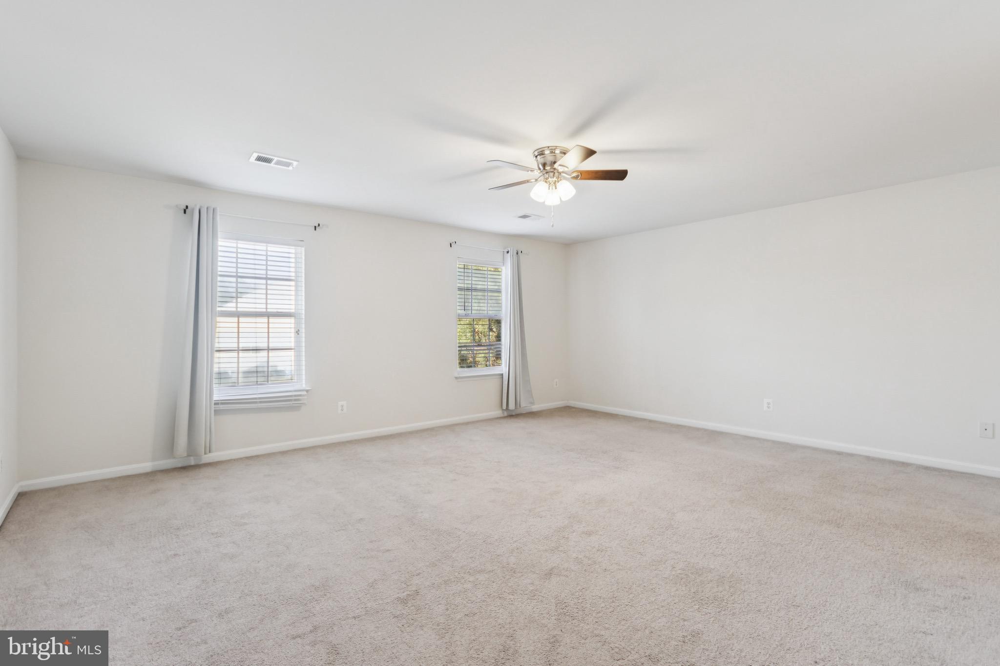 1034 BAKERSFIELD LANE