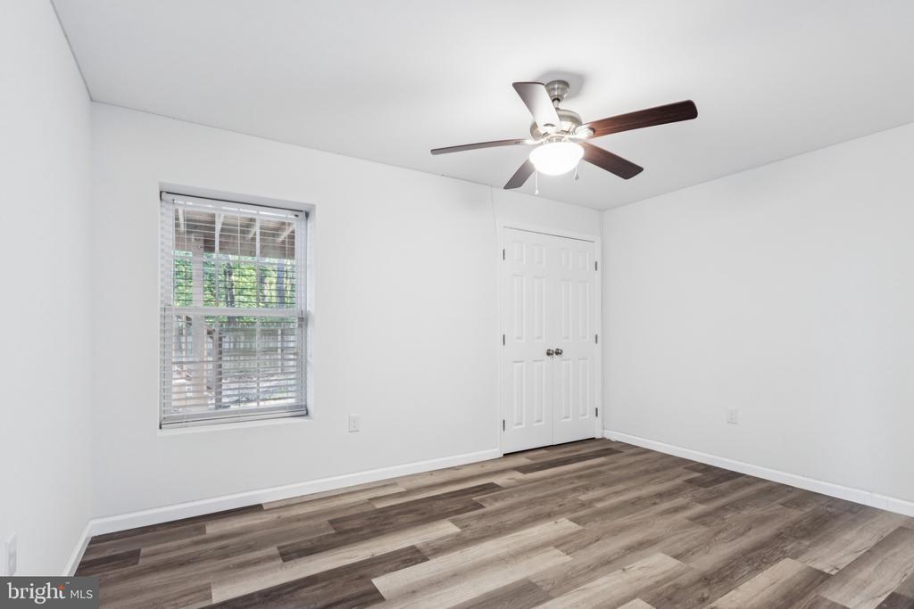1034 BAKERSFIELD LANE