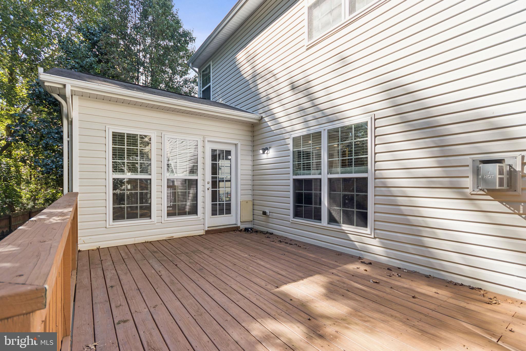 1034 BAKERSFIELD LANE